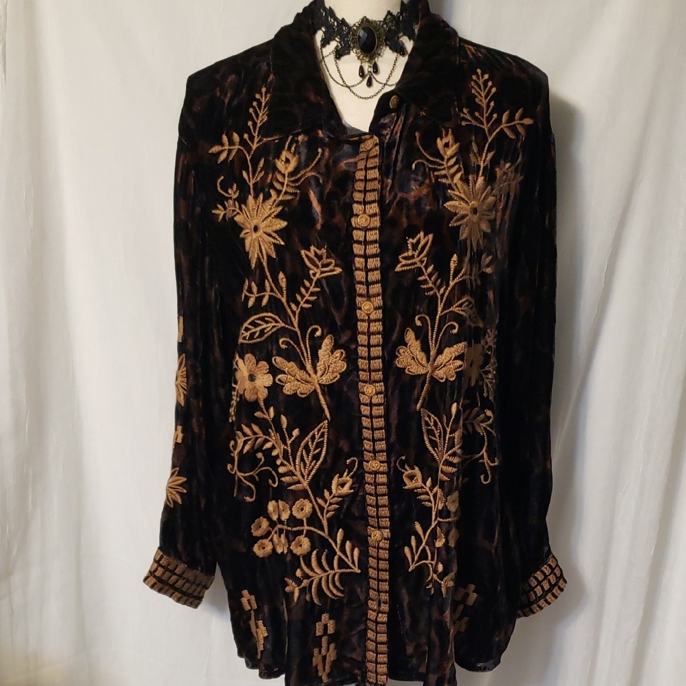 Johnny Was PXXL Velvet Blouse